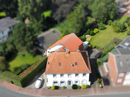 Historisches Mehrfamilienhaus mit 4 Wohnungen & Potenzialgrundstück in Dorfkernnähe von Neuenkirchen