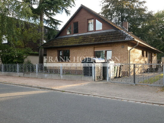 Für Investoren! For Investors only! Vermietetes Einfamilienhaus auf Erbpachtgrundstück Hamburg-Lurup