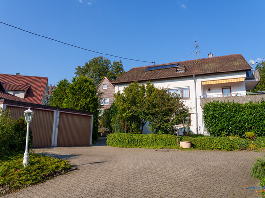 Charmantes Dreifamilienhaus mit schönem Grundstück- teilweise vermietet!
