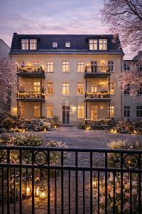 WILLKOMMEN ZU HAUSE: IHR KLEINER GARTEN VOR DER TÜR - Photo 4