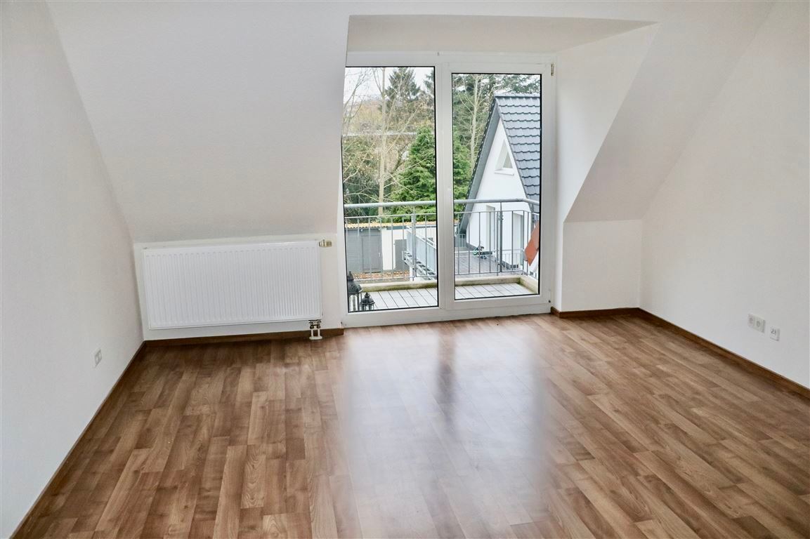 Helle Maisonette Wohnung, mit Balkon und Einbauküche in Bremen Kattenturm - Foto 2