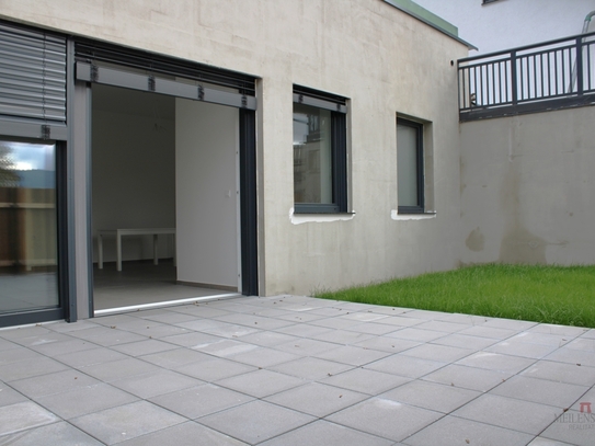 Erstbezug! Großzügige Familienwohnung - Ferienappartement mit Blick zum Grimming und Dachstein