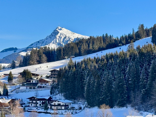 Grundstück in Hanglage mit Panoramablick