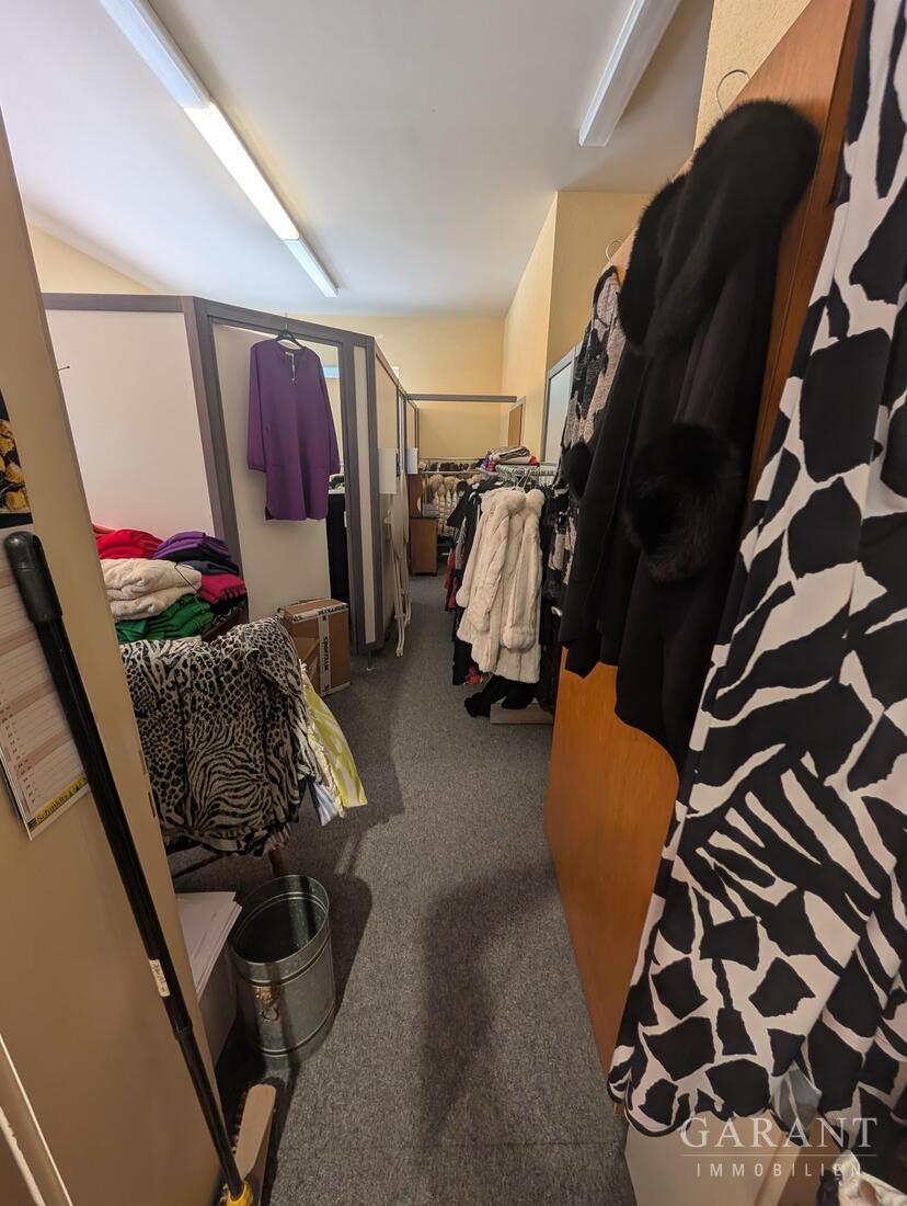 Attraktives Wohn- und Geschäftshaus im Herzen der Domstadt St. Blasien! – 79837 St. Blasien, 79837 St. Blasien – Vorschaubild 7