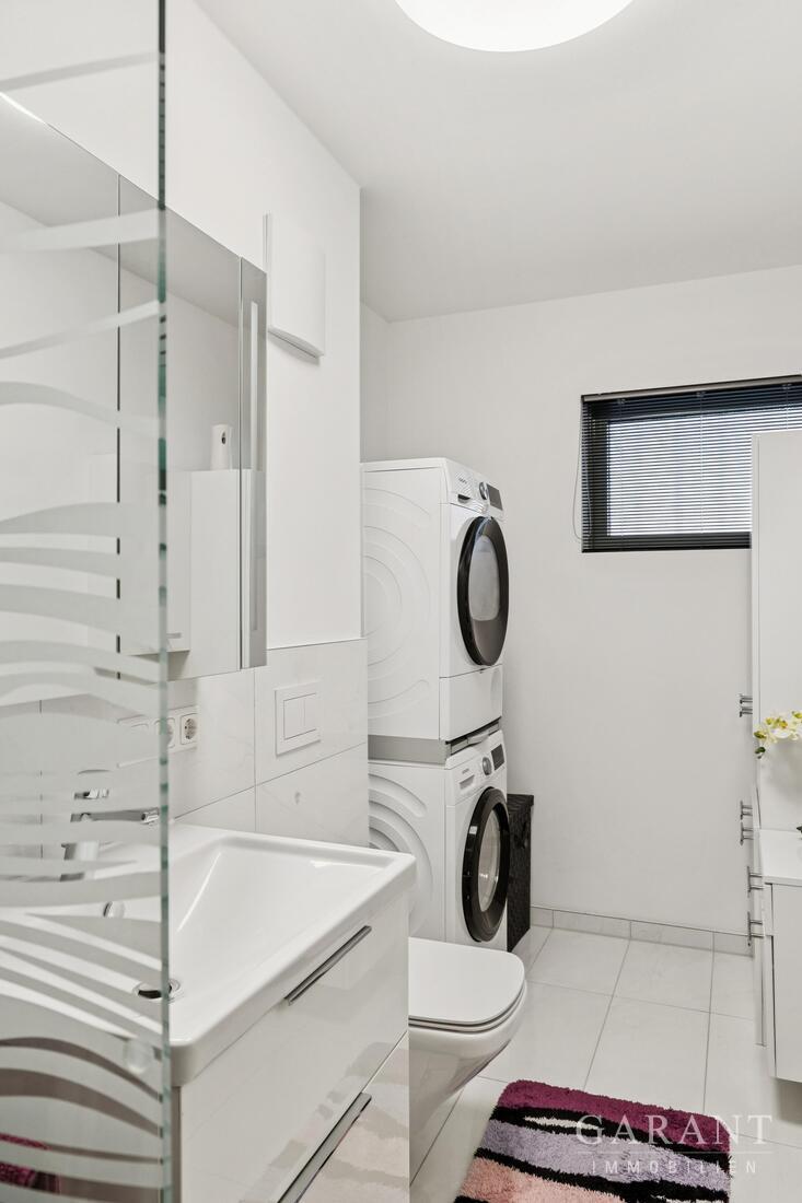 Ein Zuhause zum Wohlfühlen: Moderne 2 Zimmer-Wohnung mit sonniger Terrasse und kleinem Garten! – 86165 Augsburg, 86165 Augsburg – Vorschaubild 6