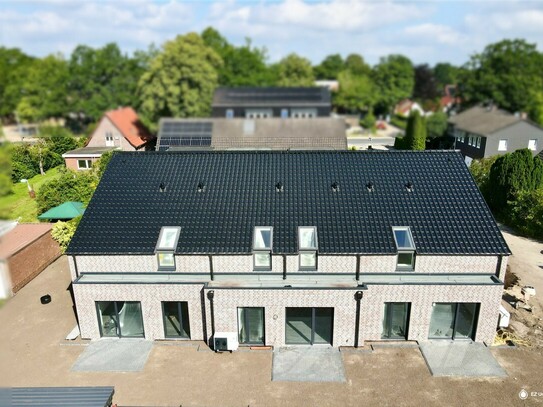 Großes Reihenmittelhaus in der Lagerstraße in Oldenburg mit Wärmepumpe und Carport!