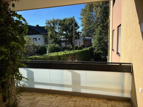 Sbg. - Leopoldskron, Erstbezug 71 m², 2 Zimmer plus Küche - große Loggia ins Grüne!