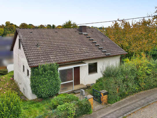 Sanierungstraum in Biberach – Einfamilienhaus auf sonnigem Eckgrundstück mit großem Garten