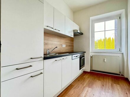 ~ 1-Zimmerwohnung mit getrenntem Küchenbereich in der Ziegelstraße 3 ~