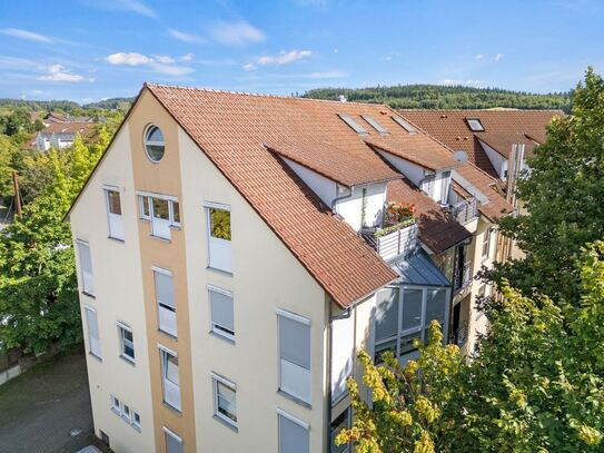 großzügige 4-Zi-Maisonette-Wohnung - zentral und ruhig - mit TG-Stellplatz - vermietet