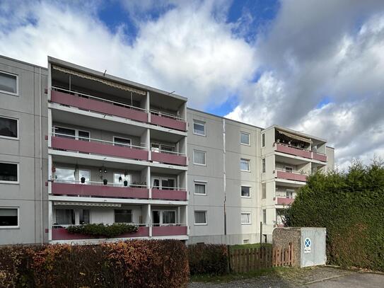 Lichtdurchflutete Wohnung mit Loggia und Weitblick