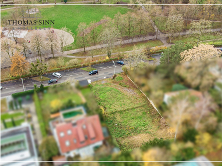 HN-Ost: großzügiges Grundstück mit herrlichem Blick auf den Pfühlpark