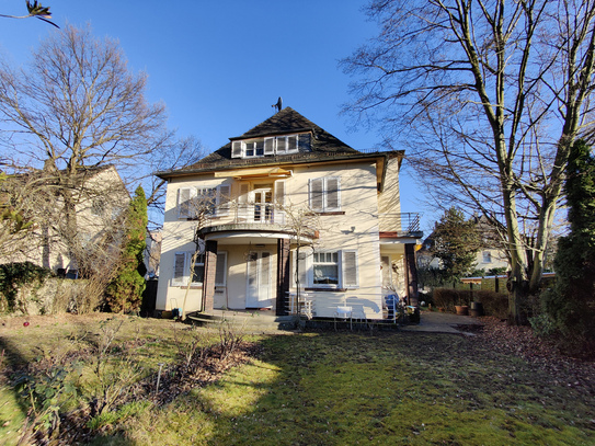 PROVISIONSFREI Klassische Villa in Top- Stadtlage