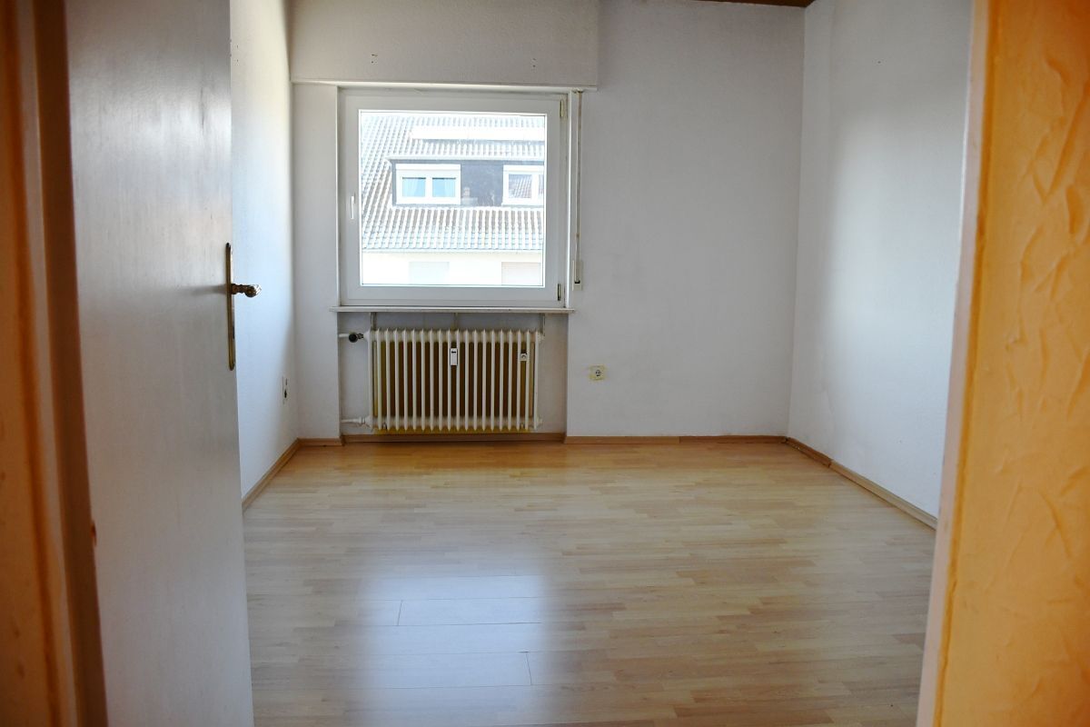 Großzügiges 3-Parteienhaus in angenehmer zentraler Wohnlage von Pfungstadt – 64319 Pfungstadt, 64319 Pfungstadt – Vorschaubild 16