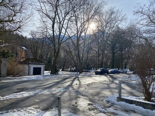 " Traumlage der Blick schweift in den Karlspark"