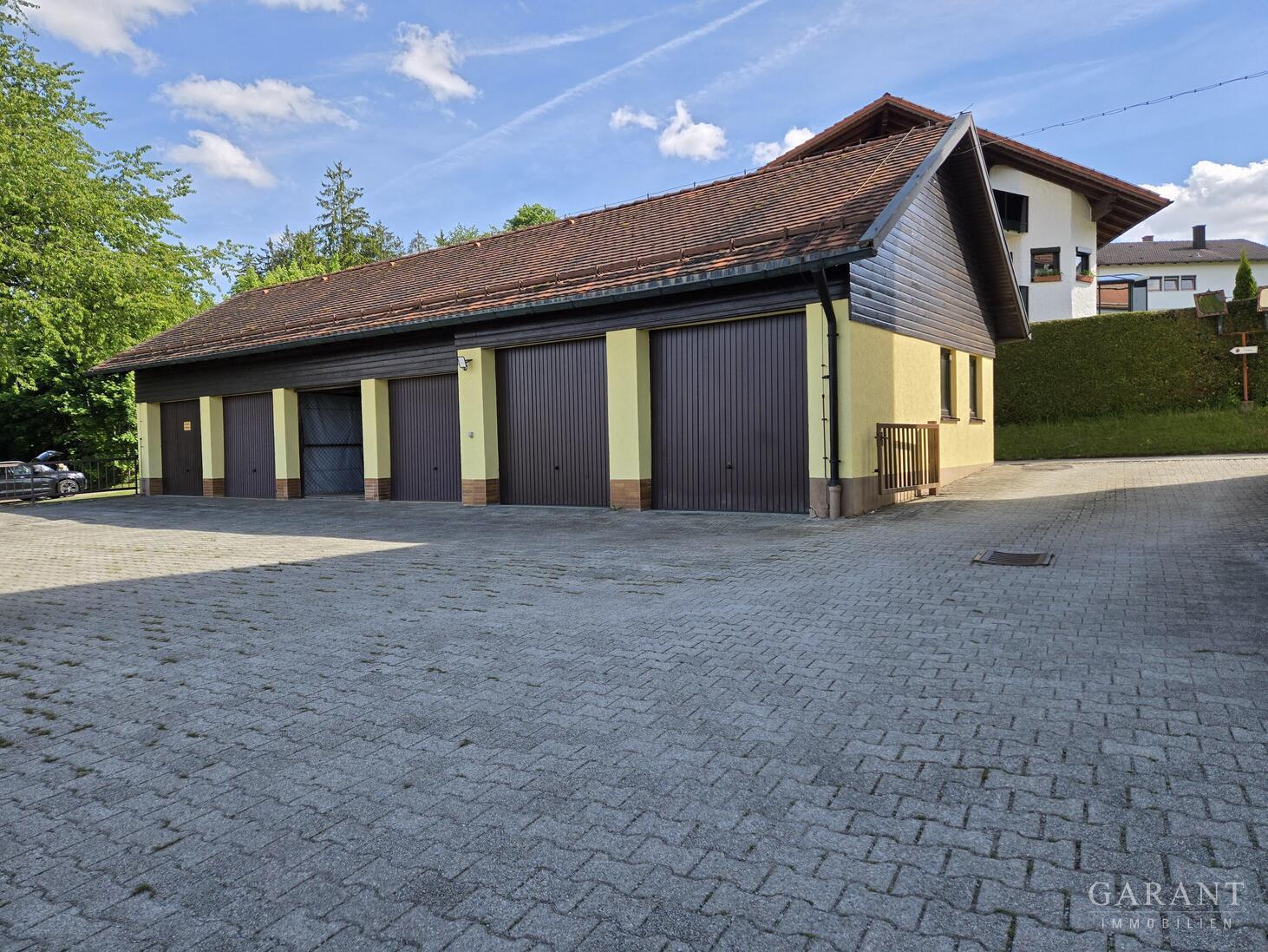 Kapitalanlage mit Top-Rendite: Saniertes Mehrfamilienhaus in ruhiger Lage von Wegscheid! – 94110 Wegscheid, 94110 Wegscheid – Vorschaubild 7
