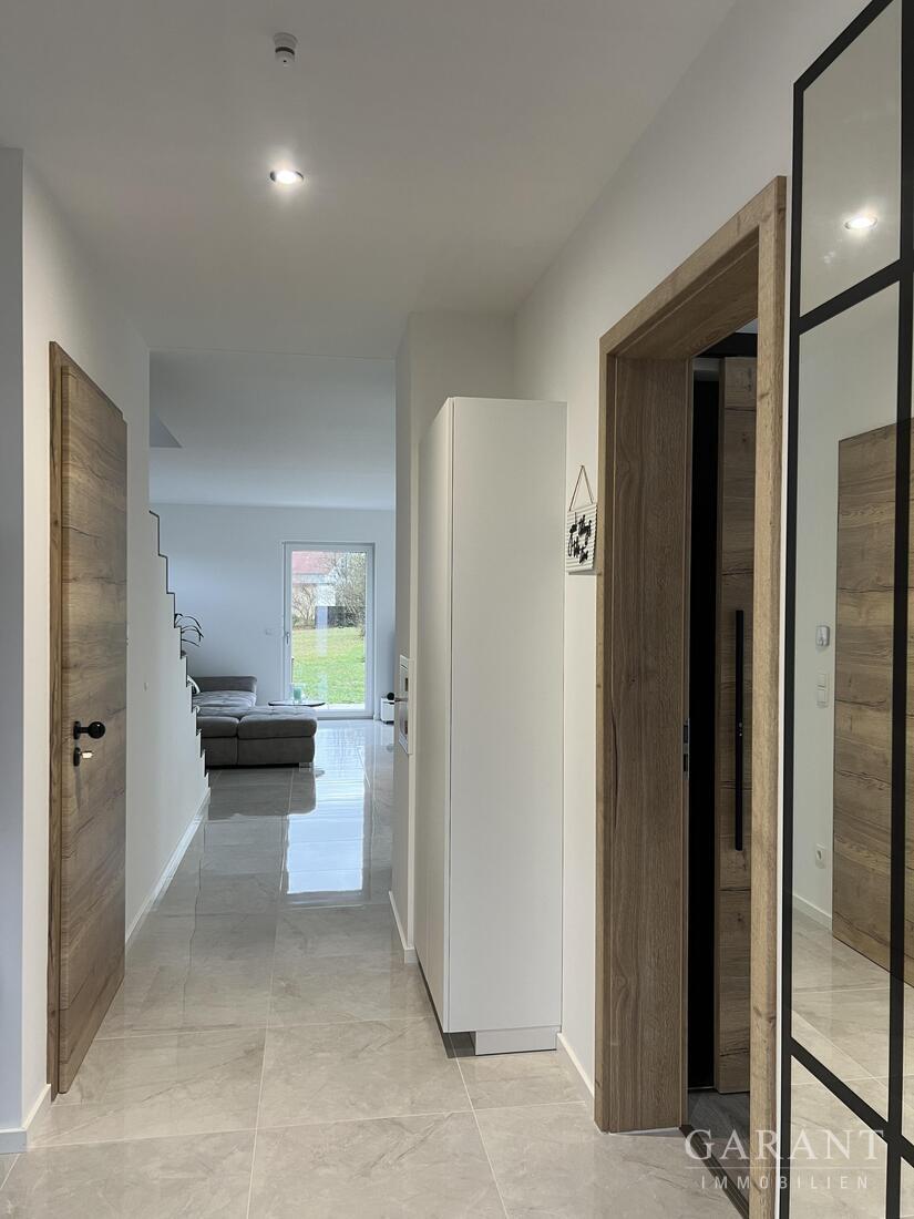 Neuwertiges Einfamilienhaus in Löffingen! – 79843 Löffingen, 79843 Löffingen – Vorschaubild 7
