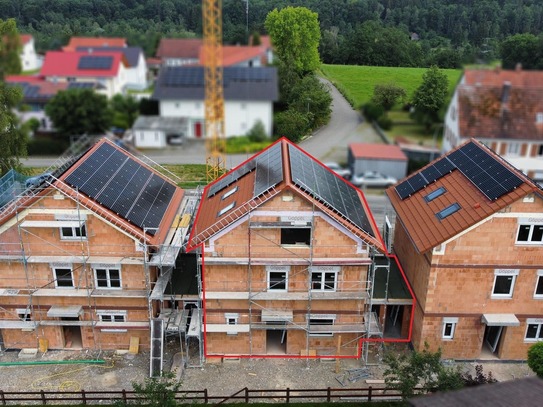 Traumhaftes Einfamilienhaus in Kettenbauweise am Stadtrand von Ochsenhausen "ERSTBEZUG"