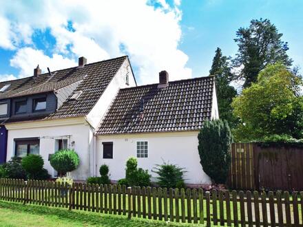 Bezugsfreie Doppelhaushälfte auf großzügigem Erbbaugrundstück in Oldenburg-Bümmerstede