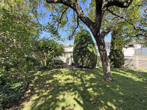 Umfangreich saniertes Mehrfamilienhaus mit 9 Top Wohnungen und großem Grundstück – 63075 Offenbach am Main, 63075 Offenbach am Main – Vorschaubild 2