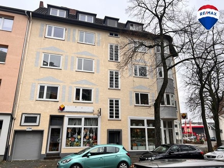 Renoviertes Mehrfamilienhaus mit Gewerbeeinheit in Neudorf zu verkaufen !