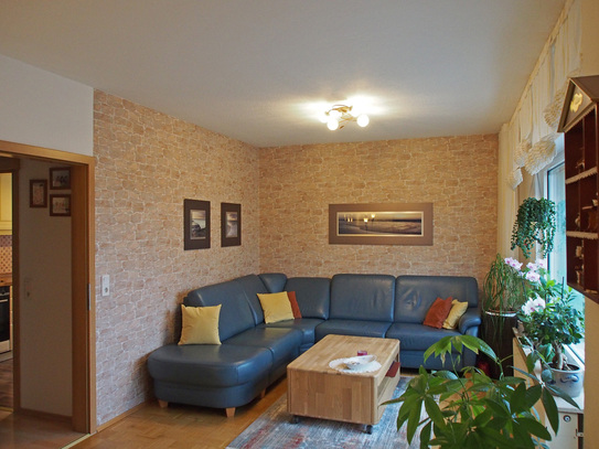 Schöne 4-Zimmer-Maisonettewohnung mit schönem Balkon in idyllischer Lage!
