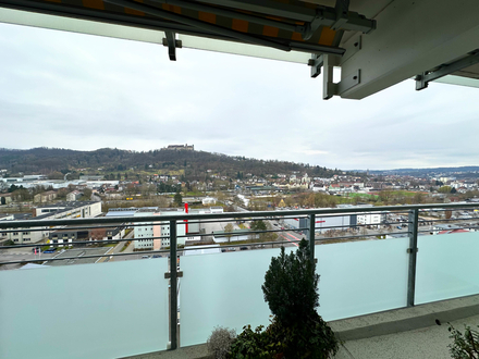 Diesen Ausblick können Sie kaufen! Barrierefreie 2-Zimmer-Wohnung mit großem Balkon und Veste-Blick!