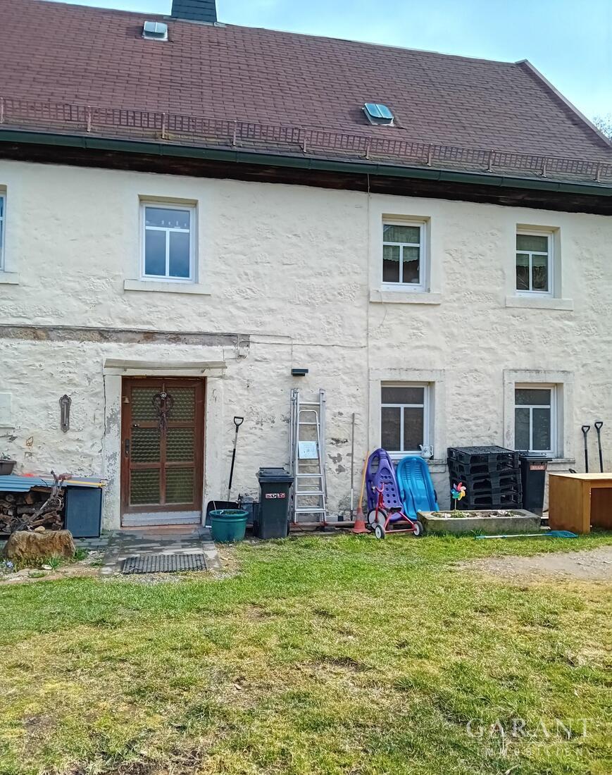 Denkmalgeschütztes Haus auf ca. 1300 qm Gartengrundstück nahe Selb in idyllischer ländlicher Lage – 95100 Selb, 95100 Selb – Vorschaubild 2