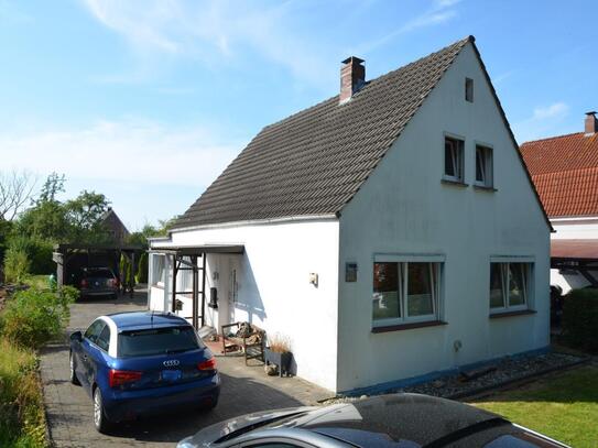 EFH mit Garage und Carport in Nordenham