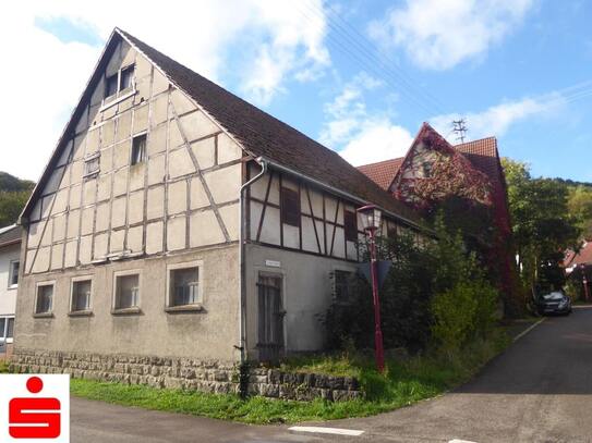 Scheune mit abbruchreifem Haus in Heimhausen