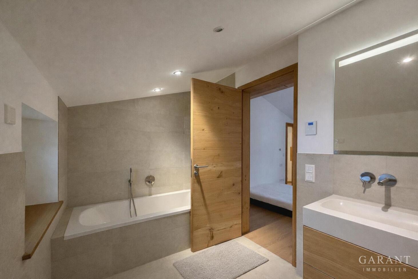 Modernes Design trifft natürliche Schönheit – 83727 Schliersee, 83727 Schliersee – Vorschaubild 4