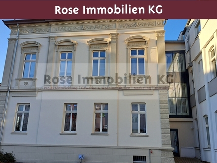 ROSE IMMOBILIEN KG: Büroetage in renovierter Villa mit Parkplätzen in Minden zu vermieten!