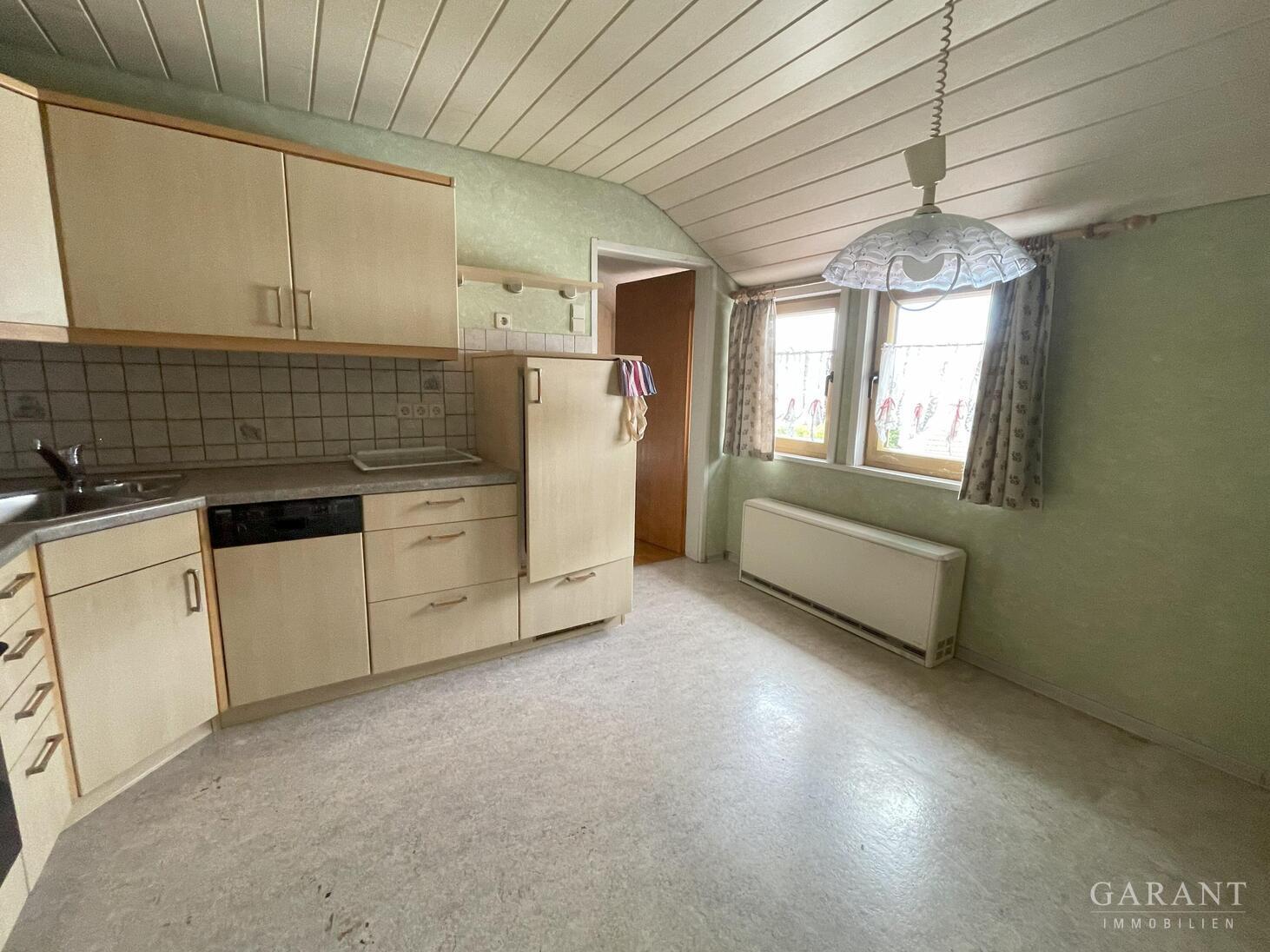 * Charmantes Familien-/Generationenhaus mit ganz viel Potenzial in ruhiger Wohnlage * – 74376 Gemmrigheim, 74376 Gemmrigheim – Vorschaubild 7