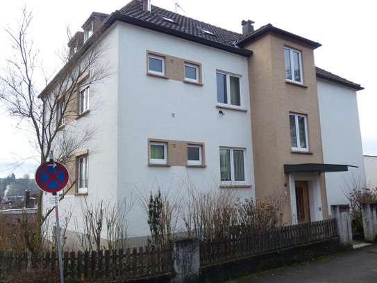 Solides Mehrfamilienhaus mit Potential!