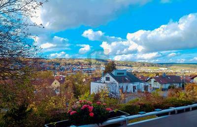 TRAUMHAFTER BLICK IN RUHIGER GASSE