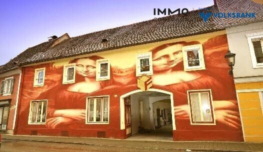 Ehemaliges Cafe mit sonnigem, überdachtem Innenhof für weitere Gäste - 2 Wohnungen im OG