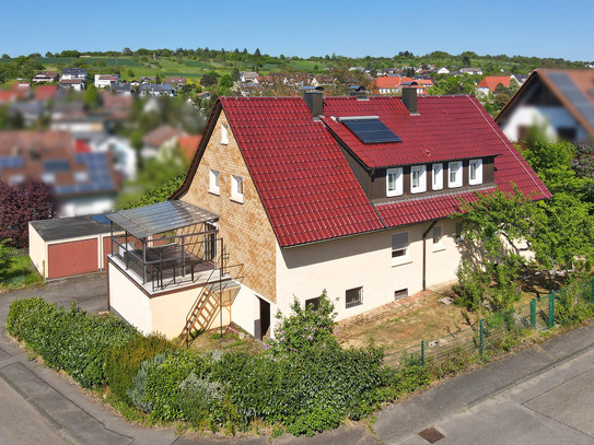 TOP-Lage in Gräfenhausen - 2-Familienhaus mit Garten, Garagen und Wintergarten