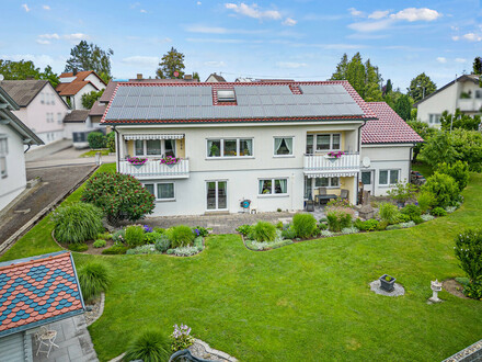 Aulendorf - Großes Grundstück, gepflegtes Einfamilienhaus, moderne Haustechnik (Pellet+PV)