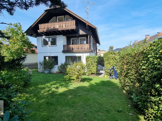 Adaptierungsbed. 210 qm Wohnhaus (Wohnen u. Arbeiten od. Mehrfamilienhaus) in Seenähe von Obertrum