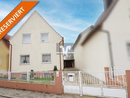Halt! Hier ist Ihr Haus mit viel Platz! Genießen Sie den Ausblick ins Grüne!