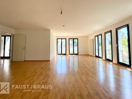 Großzügige 5-Zimmerwohnung mit Balkon und guter Verkehrsanbindung in Stahnsdorf