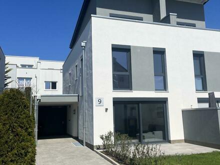 Moderne Neubau-Doppelhaushälfte in sonniger und ruhiger Wohnlage von Ehningen!