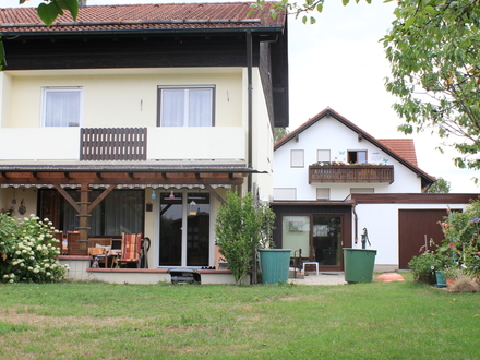 Gepflegte Doppelhaushälfte mit großem Garten in Nähe des Bahnhofs Kaufering