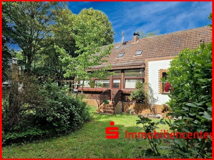 Unschlagbare Kombination - Familienheim in ruhiger Lage mit großem Garten in Recklinghausen - Hochlarmark !