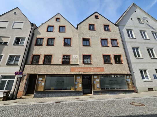 Wohn- und Geschäftshaus in Altstadtnähe!