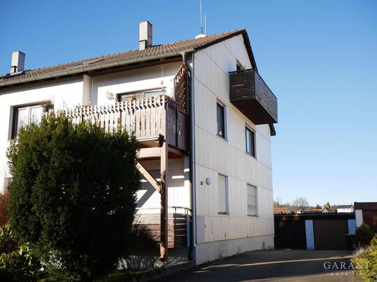 Handwerker aufgepasst! Solide, renovierungsbedürftige 2 Zi.-Whg. mit Balkon + Stellplatz