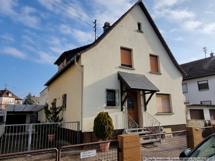 Freist. 2-Fam.-Haus mit schönem Grundstück in Edingen-Neckarhausen - 20003564