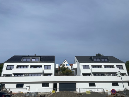 Moderne großzügige Neubau-Wohnung zum Erstbezug - Energieeffizienzhaus KfW-40-plus