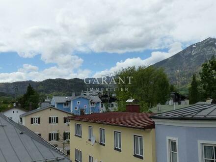 Wunderschöne 2 Zimmer-Wohnung mit Süd-West-Balkon mitten in der Fußgängerzone!