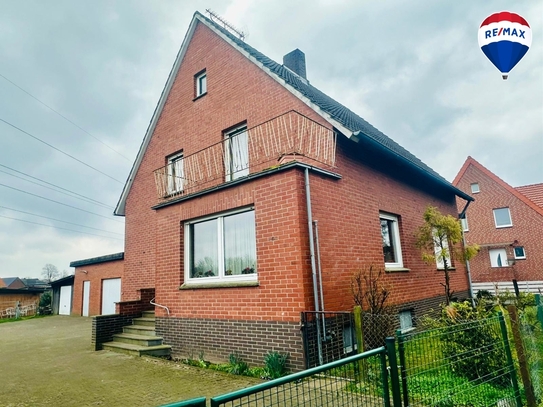 Ein- bis Zweifamilienhaus mit riesigem Grundstück in Rietberg - Mastholte